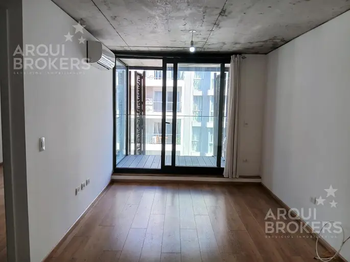 Apartamento de 1 dormitorio en alquiler con garaje opcional en Centro- 204