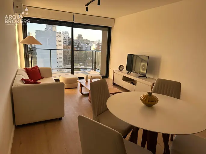 Apartamento 1 dormitorio con muebles en alquiler en Punta Carretas