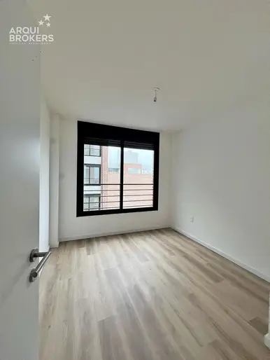 Apartamento de 2 dormitorios en alquiler en Cordón - 1301