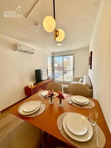 Apartamento de un dormitorio en alquiler con muebles en Tres Cruces - 604