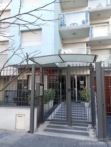 Apartamento monoambiente en venta en Pocitos con patio con renta