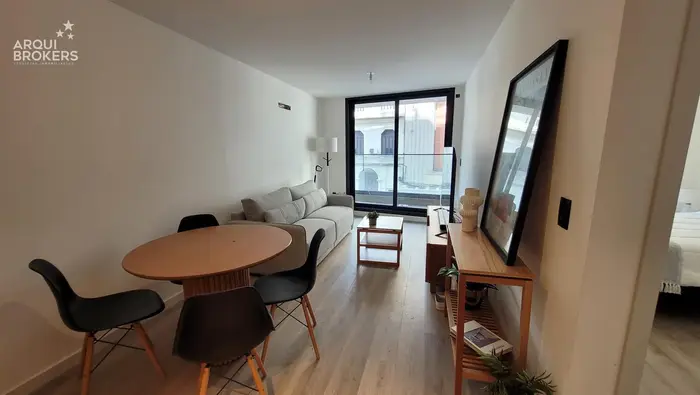 Apartamento de un dormitorio en venta en Cordón - 701
