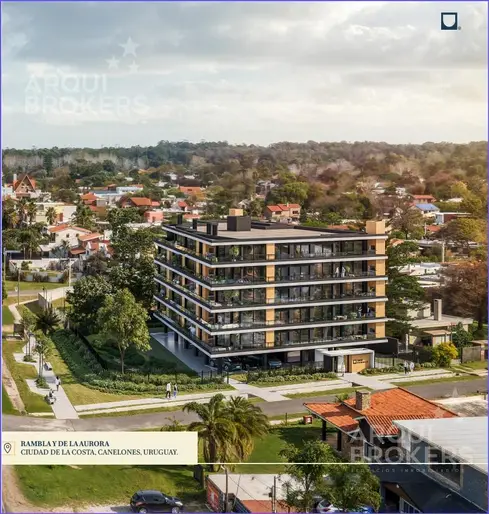 Apartamento de tres dormitorios en venta en Parque Carrasco - 503