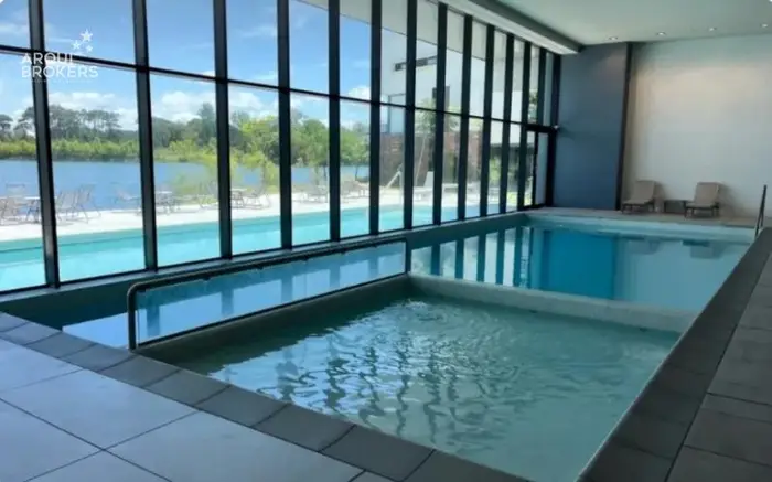 Apartamento de tres dormitorios en venta en Parque Carrasco - 11