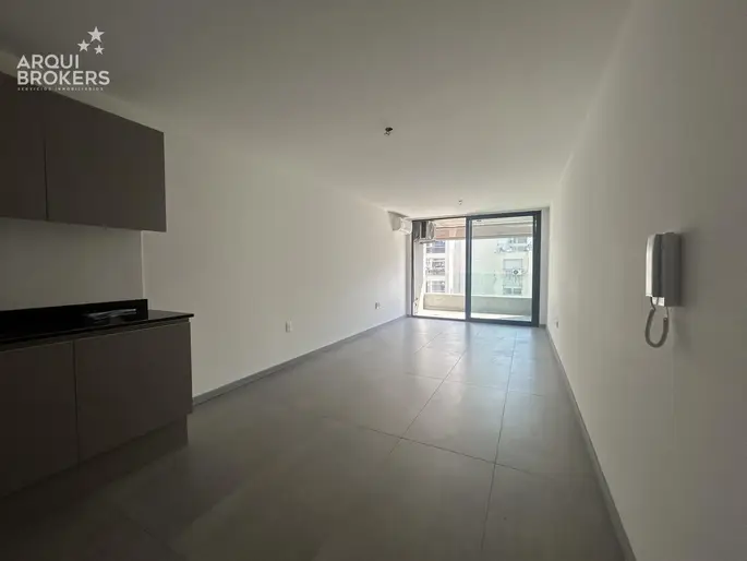 Apartamento monoambiente en alquiler en Pocitos con terraza