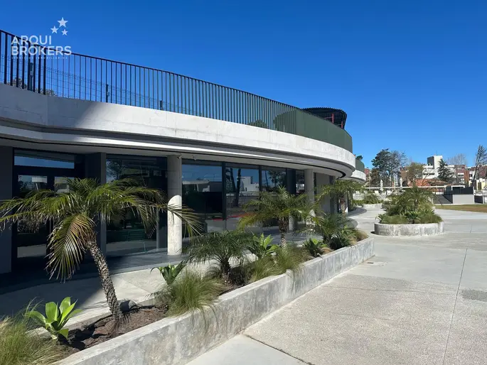 Apartamento de dos dormitorios en venta en Parque Roosevelt - 804