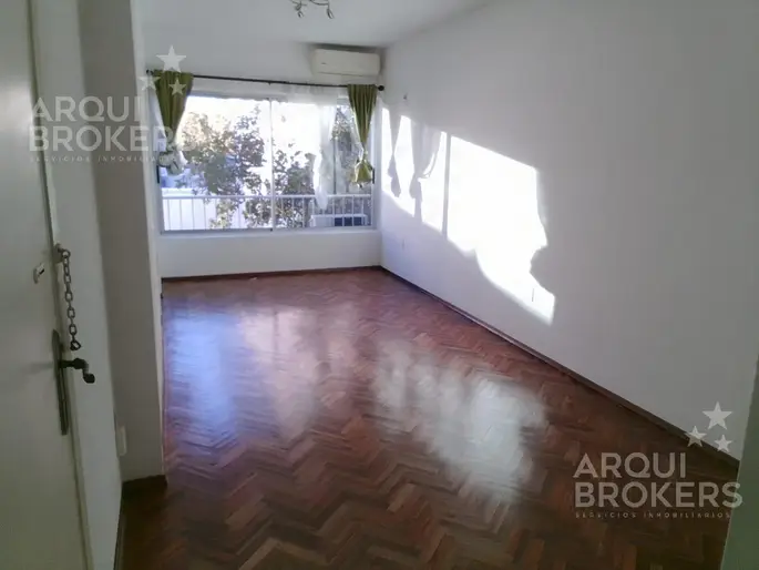 Apartamento de un dormitorio en alquiler en Cordon Sur
