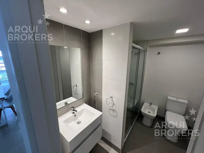 Apartamento 2 dormitorios en venta en Barrio Sur