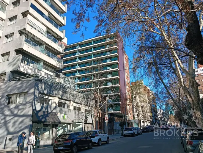 Venta apartamento dos dormitorio en Pocitos - 1002