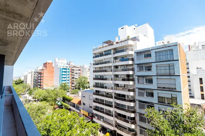 Venta de apartamento con renta de tres dormitorios en Punta Carretas - 206