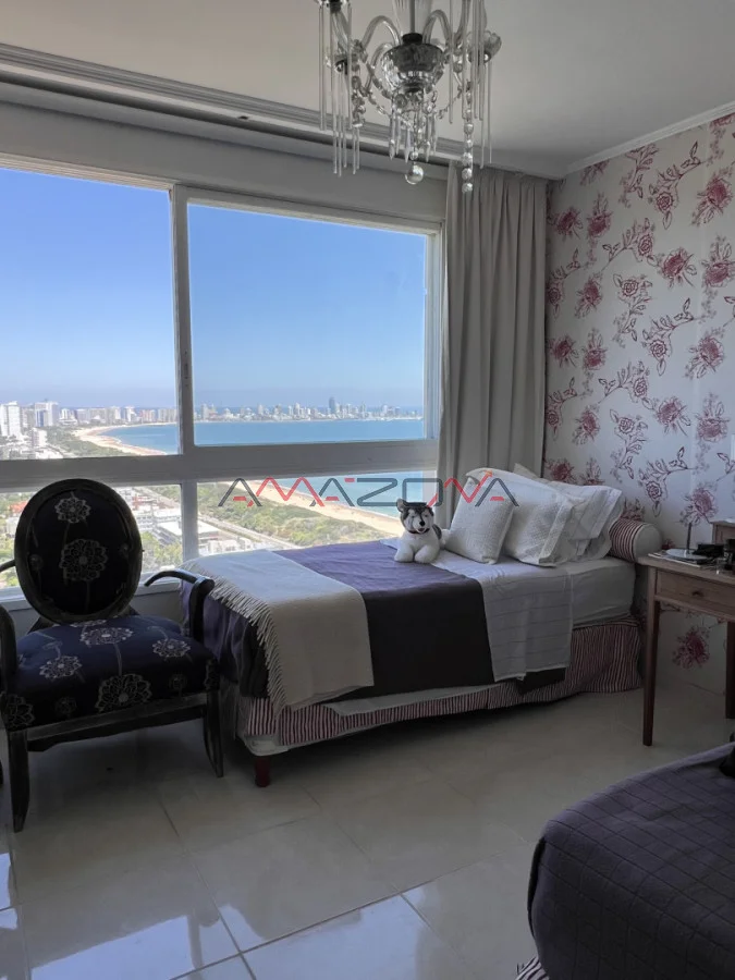 Apartamento en Playa Mansa, propiedad 248269 -Imagen 18