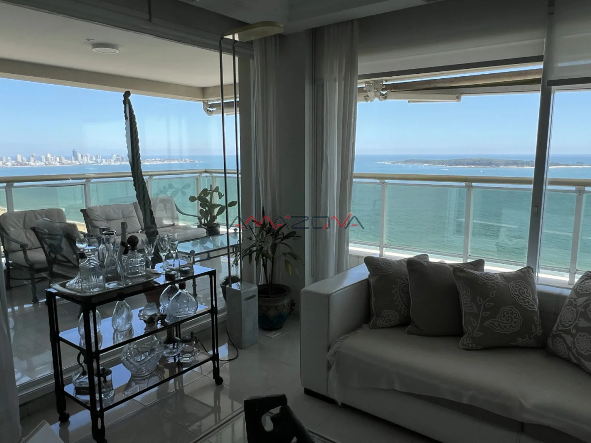 Apartamento en Playa Mansa, propiedad 248269 -Imagen 7