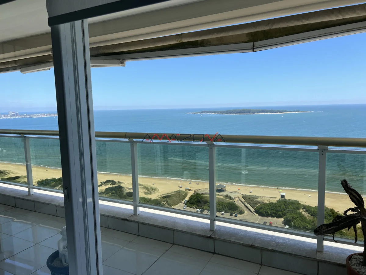 Apartamento en Playa Mansa, propiedad 248269 -Imagen 9