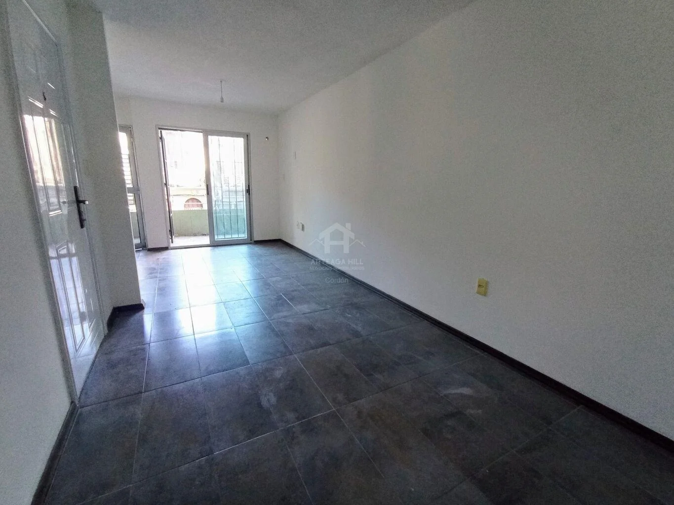 Apartamento en Cordón Sur, propiedad 302145 -Imagen 21