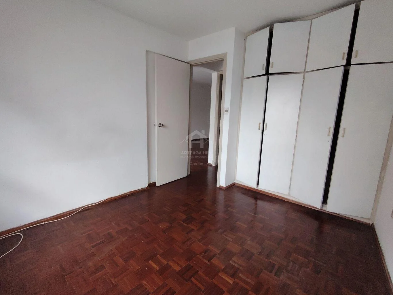 Apartamento en Tres Cruces, propiedad 302191 -Imagen 13