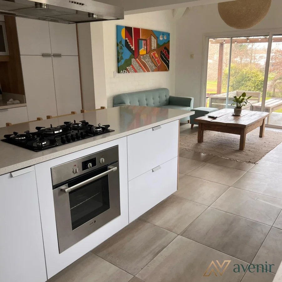 Casa en Lomas de la Tahona, propiedad 222695 -Imagen 1