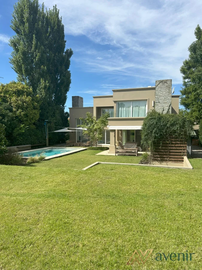 Casa en Lomas de la Tahona, propiedad 299023 -Imagen 2