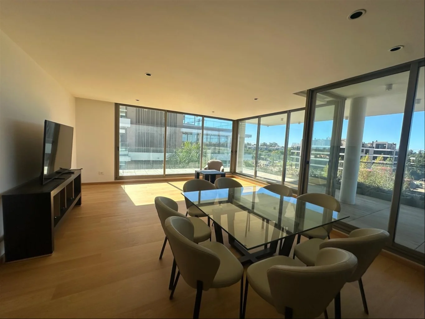 Apartamento en Carrasco, propiedad 292161 -Imagen 2