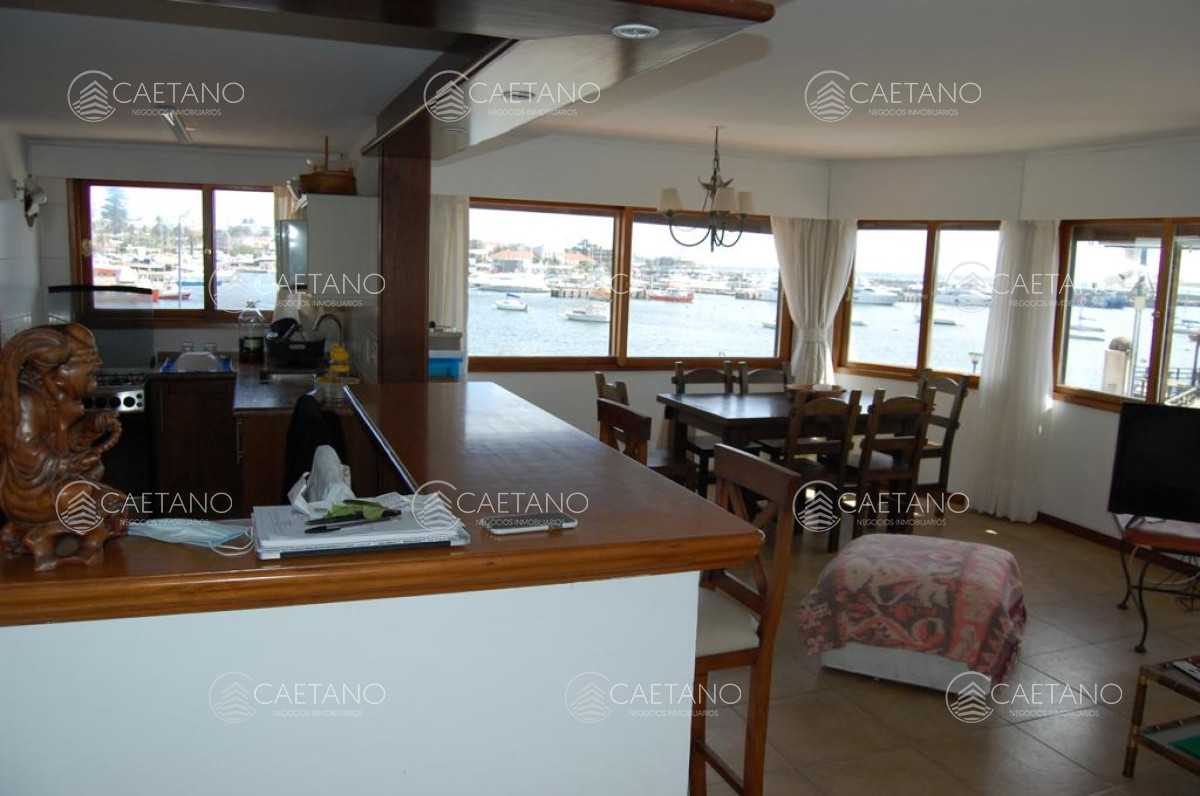 Apartamento en Puerto, propiedad 214827 -Imagen 4