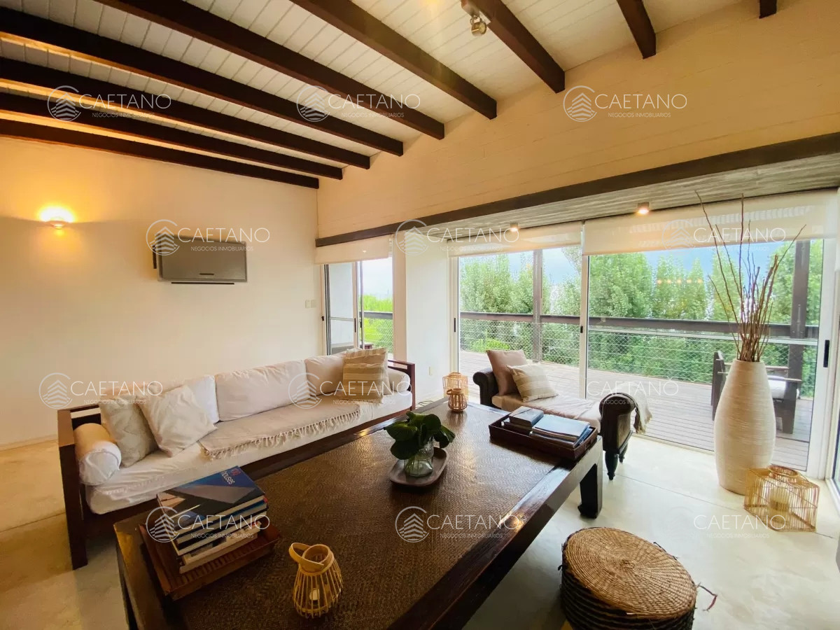 Casa en Punta Piedras, propiedad 215066 -Imagen 1