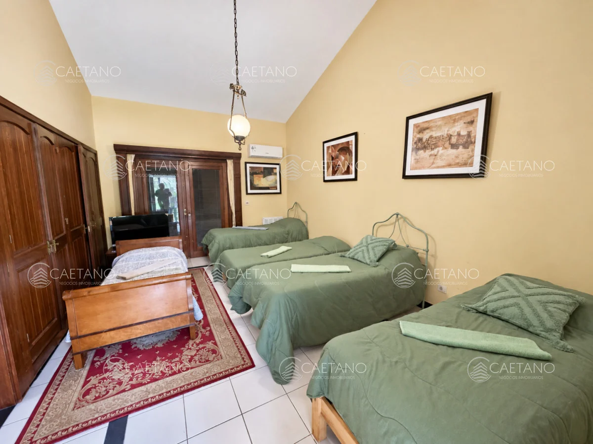 Casa en Berverly Hills, propiedad 215107 -Imagen 13