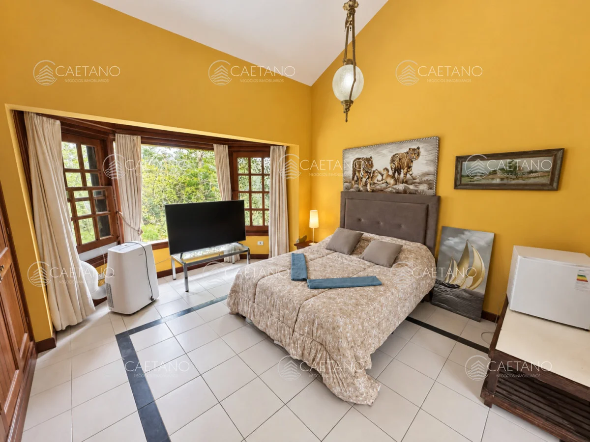 Casa en Berverly Hills, propiedad 215107 -Imagen 17