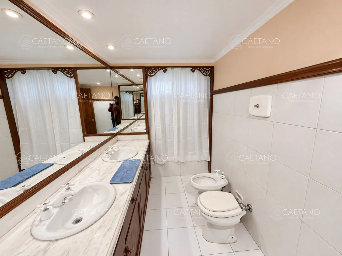 Casa en Berverly Hills, propiedad 215107 -Imagen 18