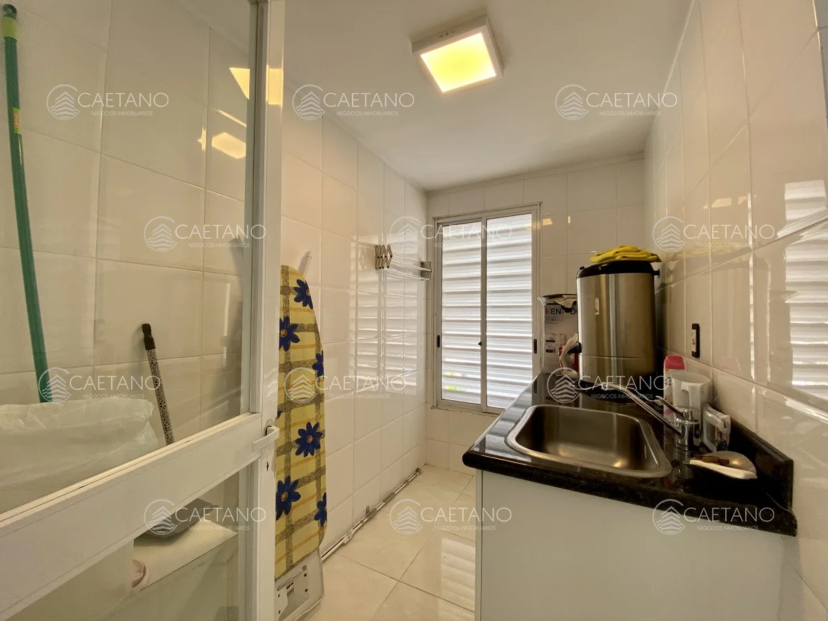 Apartamento en Playa Mansa, propiedad 215138 -Imagen 22