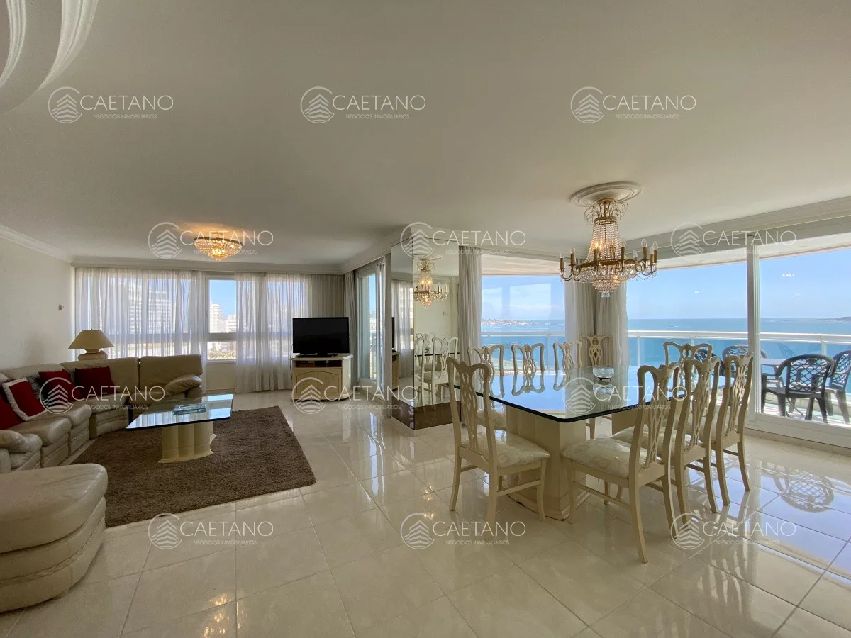 Apartamento en Playa Mansa, propiedad 215138 -Imagen 7