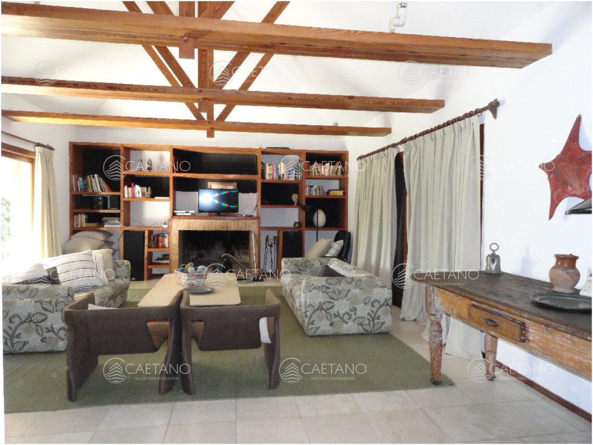 Casa en Rincón del Indio, propiedad 215225 -Imagen 1