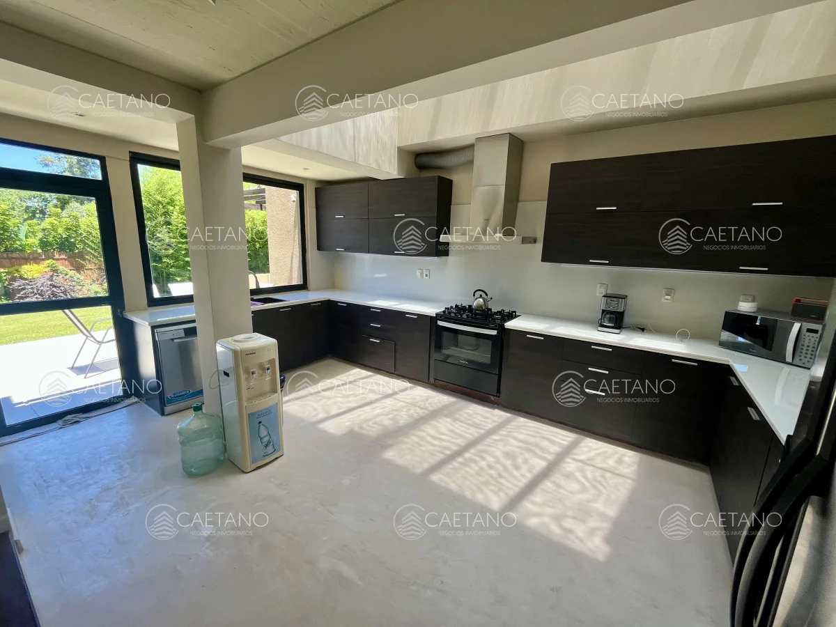 Casa en Rincón del Indio, propiedad 215354 -Imagen 10