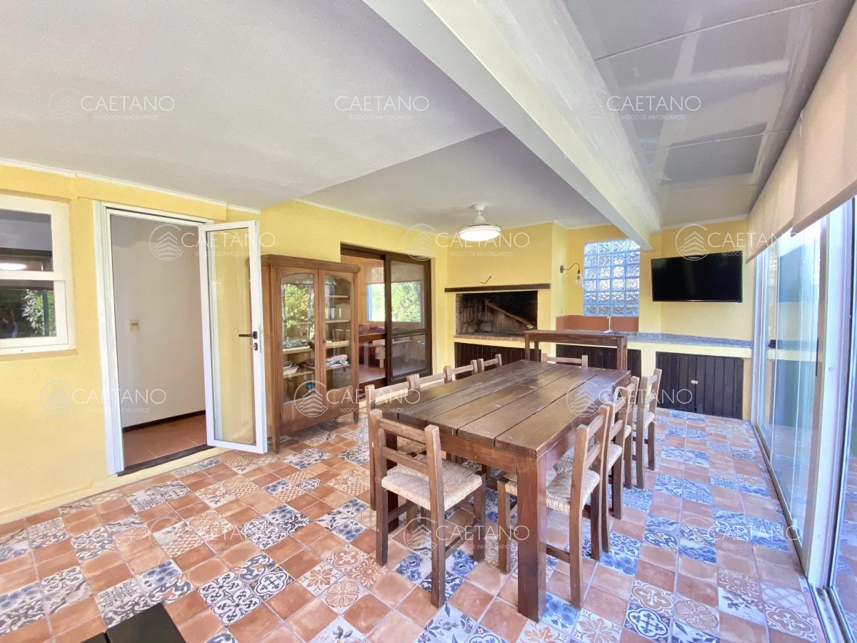 Casa en La Juanita, propiedad 215484 -Imagen 11