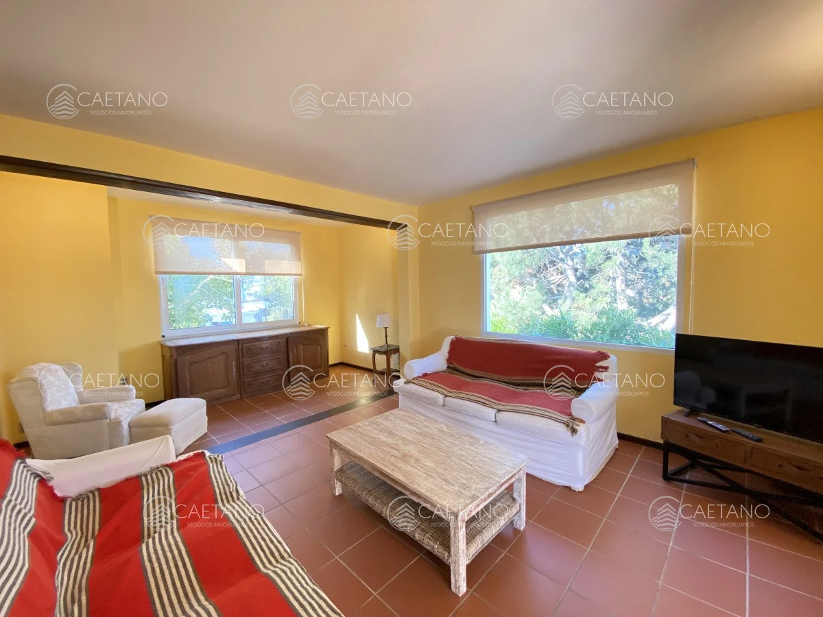 Casa en La Juanita, propiedad 215484 -Imagen 13