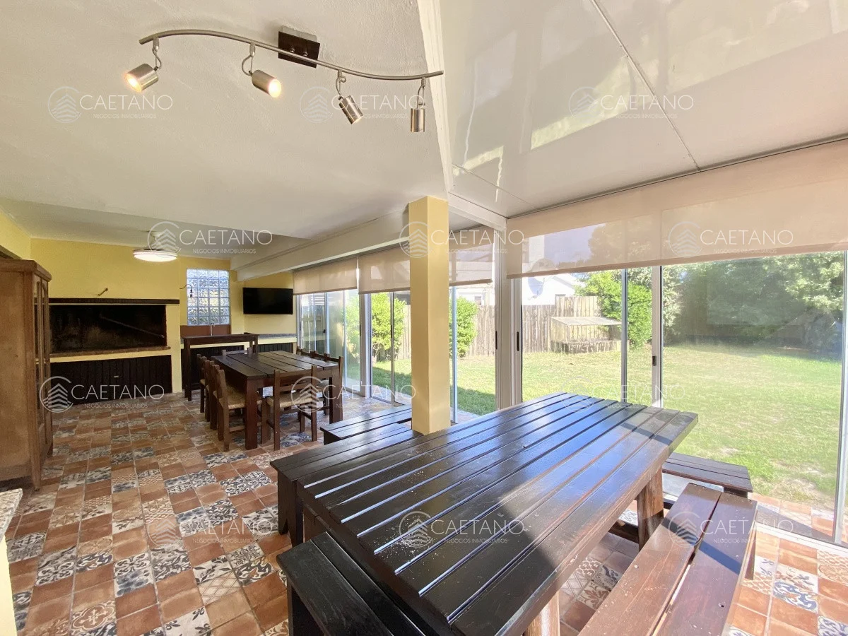 Casa en La Juanita, propiedad 215484 -Imagen 10