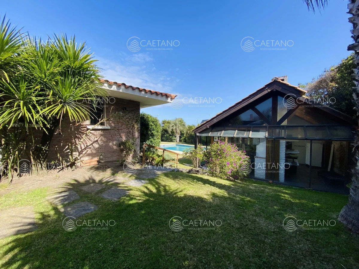 Casa en Playa Brava, propiedad 215540 -Imagen 2