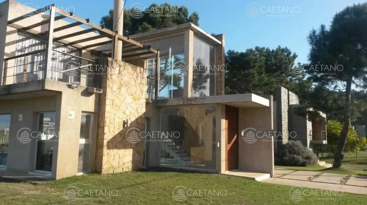 Casa en Rincón del Indio, propiedad 215592 -Imagen 1