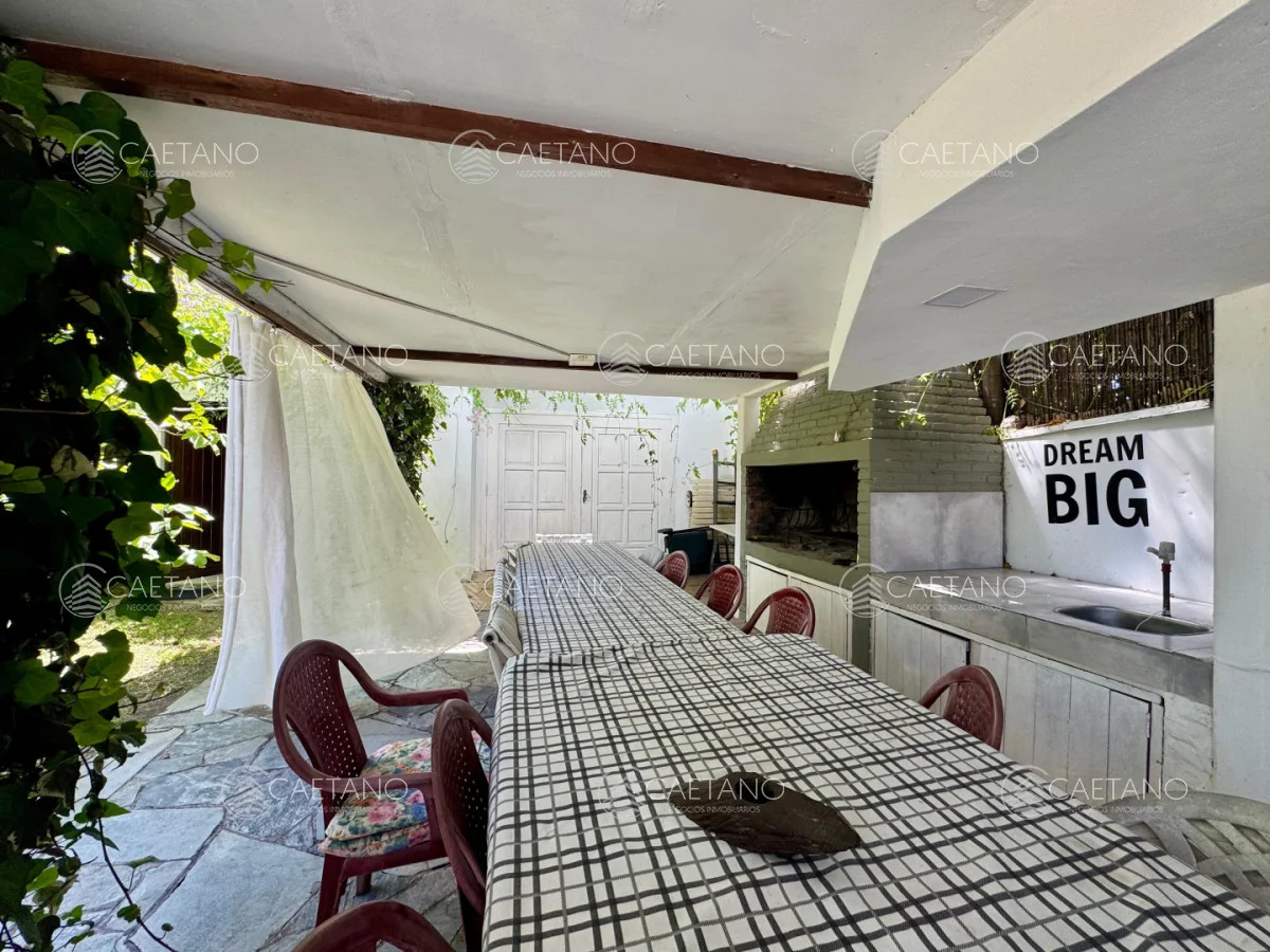 Casa en Pinares, propiedad 215646 -Imagen 18
