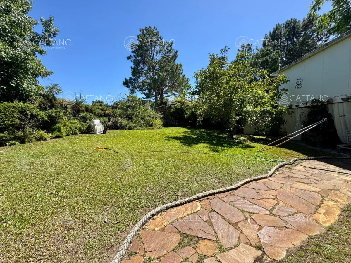 Casa en Pinares, propiedad 215646 -Imagen 22