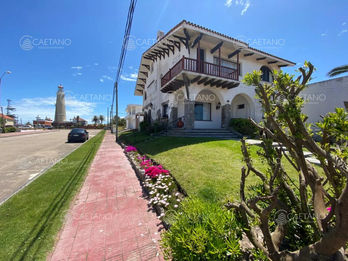 Casa en Península, propiedad 215710 -Imagen 1