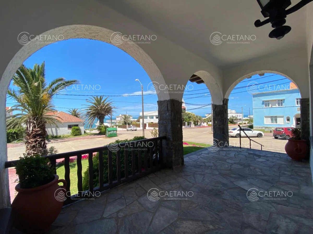 Casa en Península, propiedad 215710 -Imagen 2