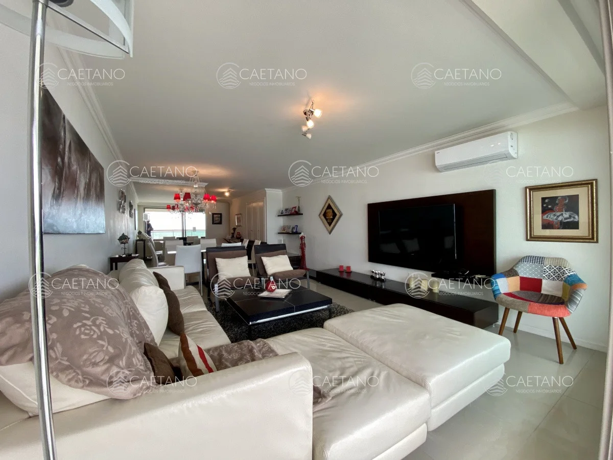 Apartamento en Playa Brava, propiedad 215790 -Imagen 6
