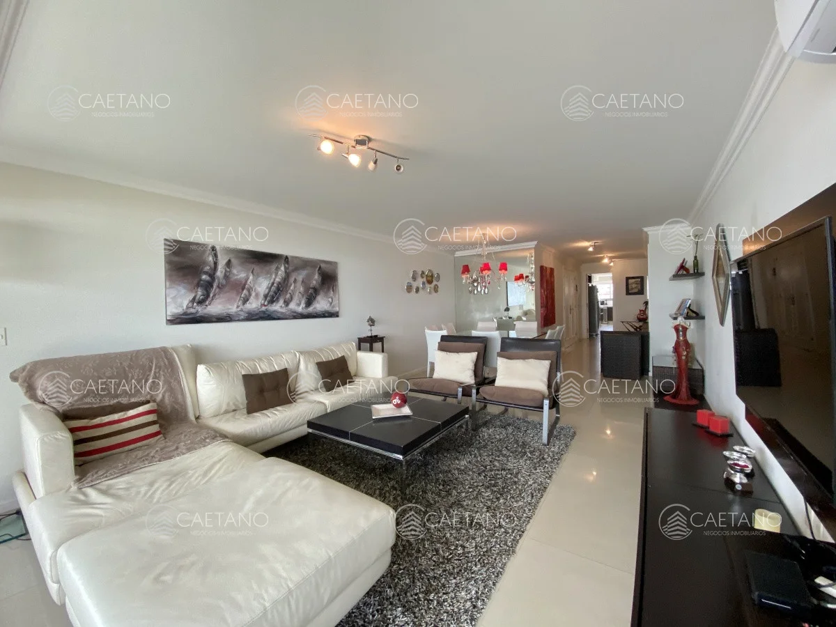 Apartamento en Playa Brava, propiedad 215790 -Imagen 7
