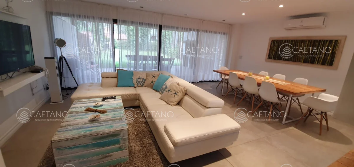 Casa en Solanas, propiedad 216102 -Imagen 3