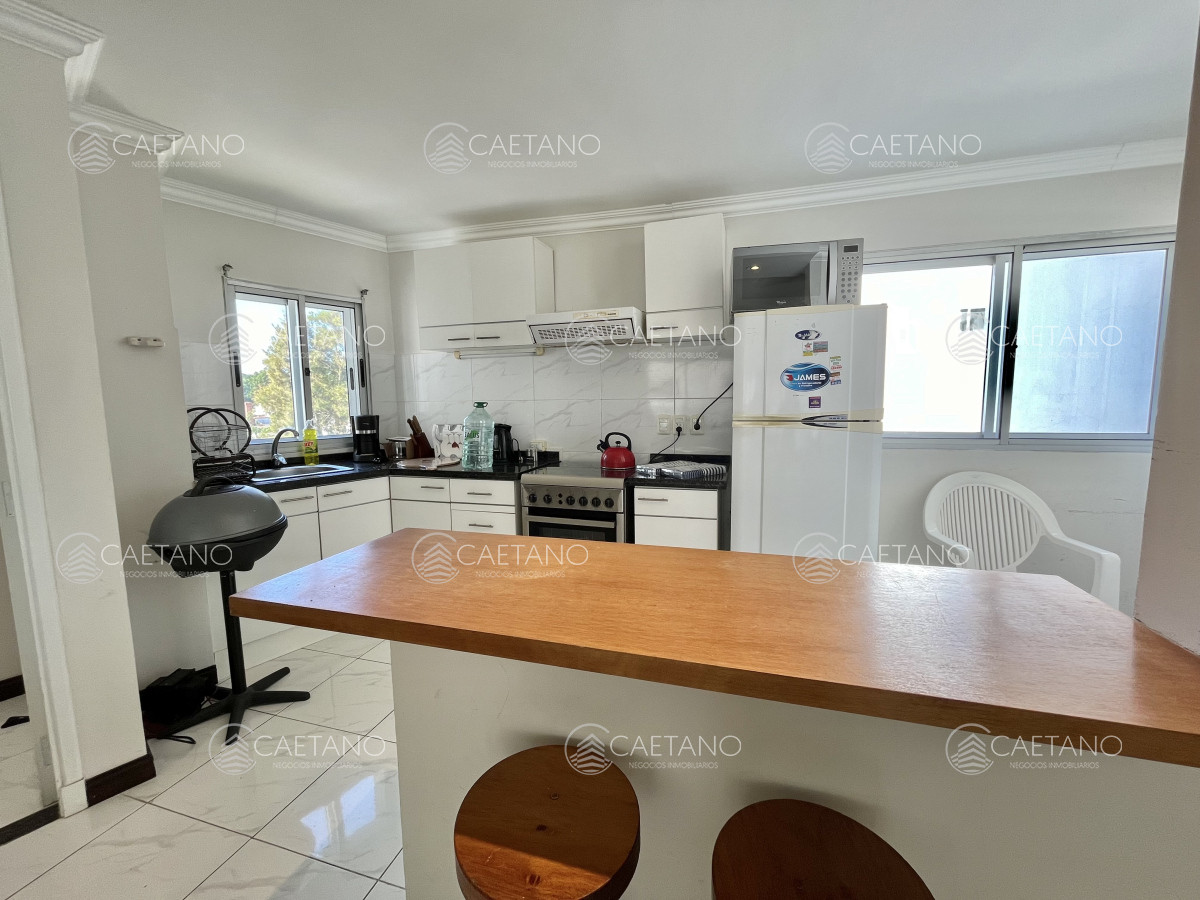 Apartamento en Pinares, propiedad 216190 -Imagen 3