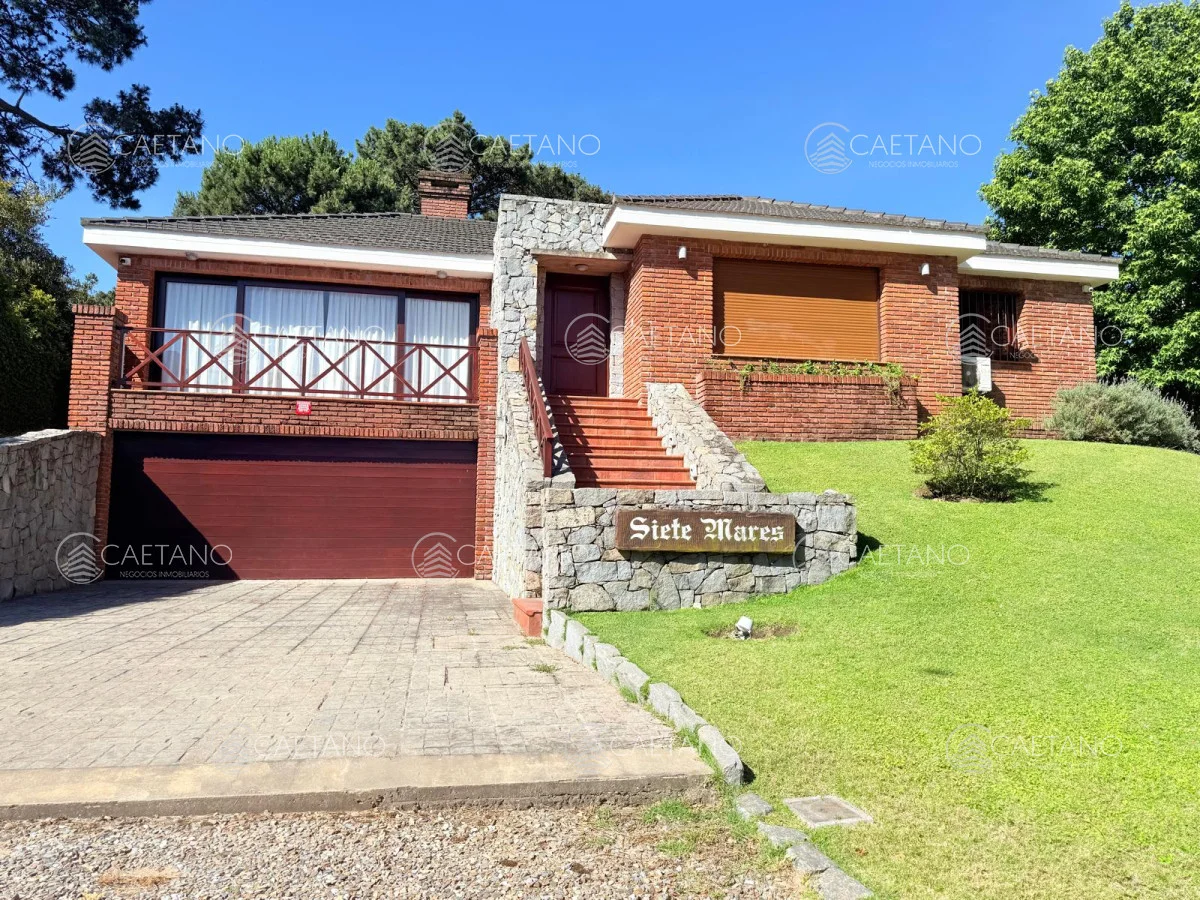 Casa en Barrio Cantegril, propiedad 235100 -Imagen 1