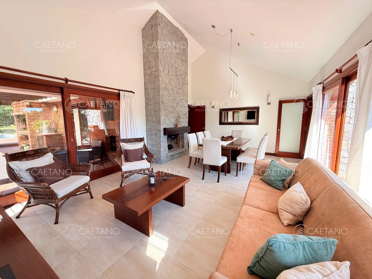 Casa en Barrio Cantegril, propiedad 235100 -Imagen 4