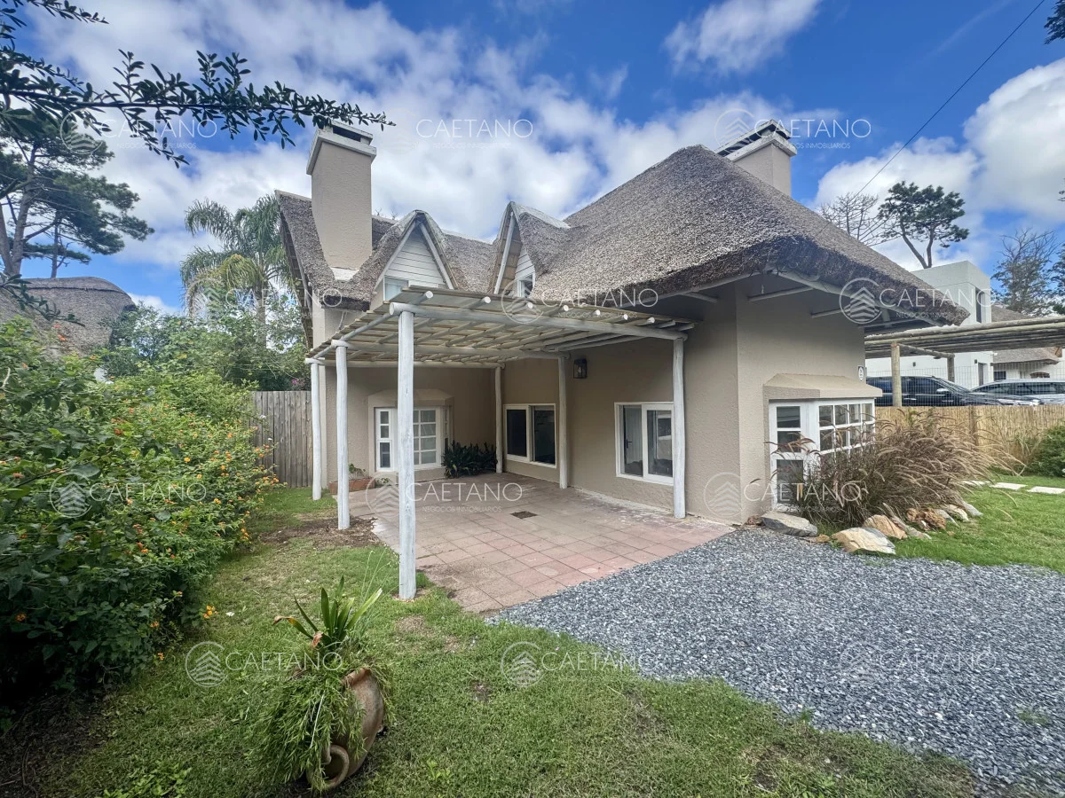 Casa en Rincón del Indio, propiedad 262632 -Imagen 2