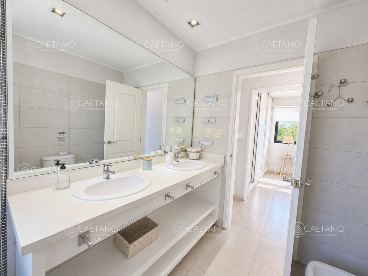 Casa en Pinares, propiedad 272701 -Imagen 11