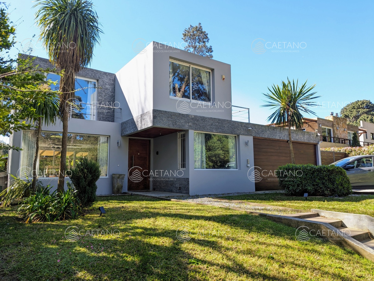 Casa en Maldonado, propiedad 272973 -Imagen 1