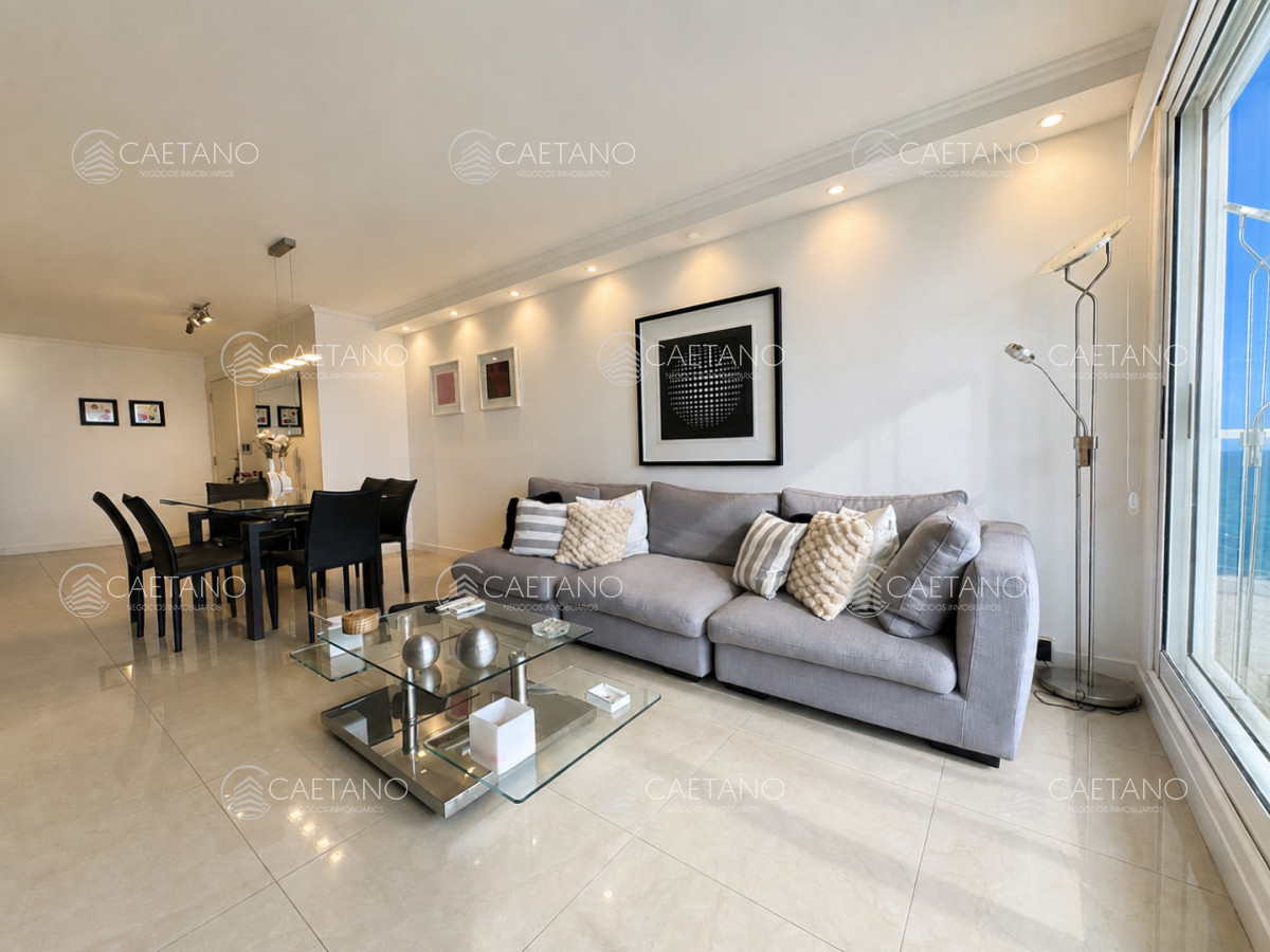 Apartamento en Playa Mansa, propiedad 274476 -Imagen 5